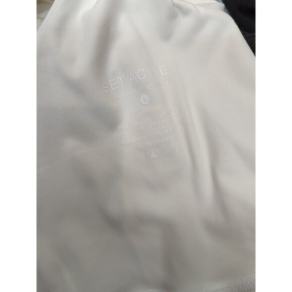 SET ACTIVE Women's White Athletic Dress Sleeveless Shorts Attached Size Large - Picture 7 of 7